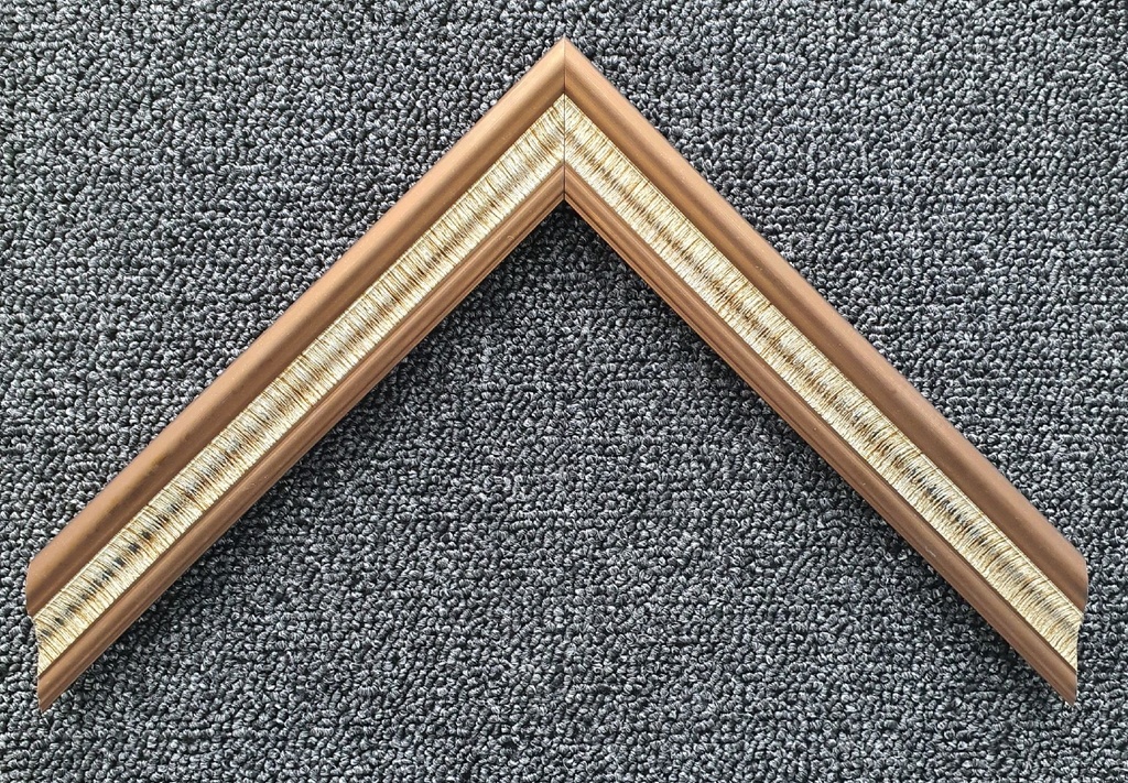 [3523-1027] MOULDING-210MTR