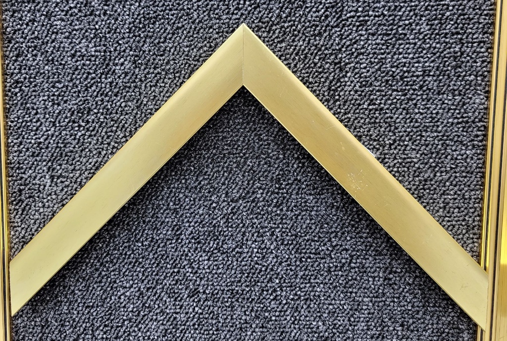 [2017-105] MOULDING-270MTR
